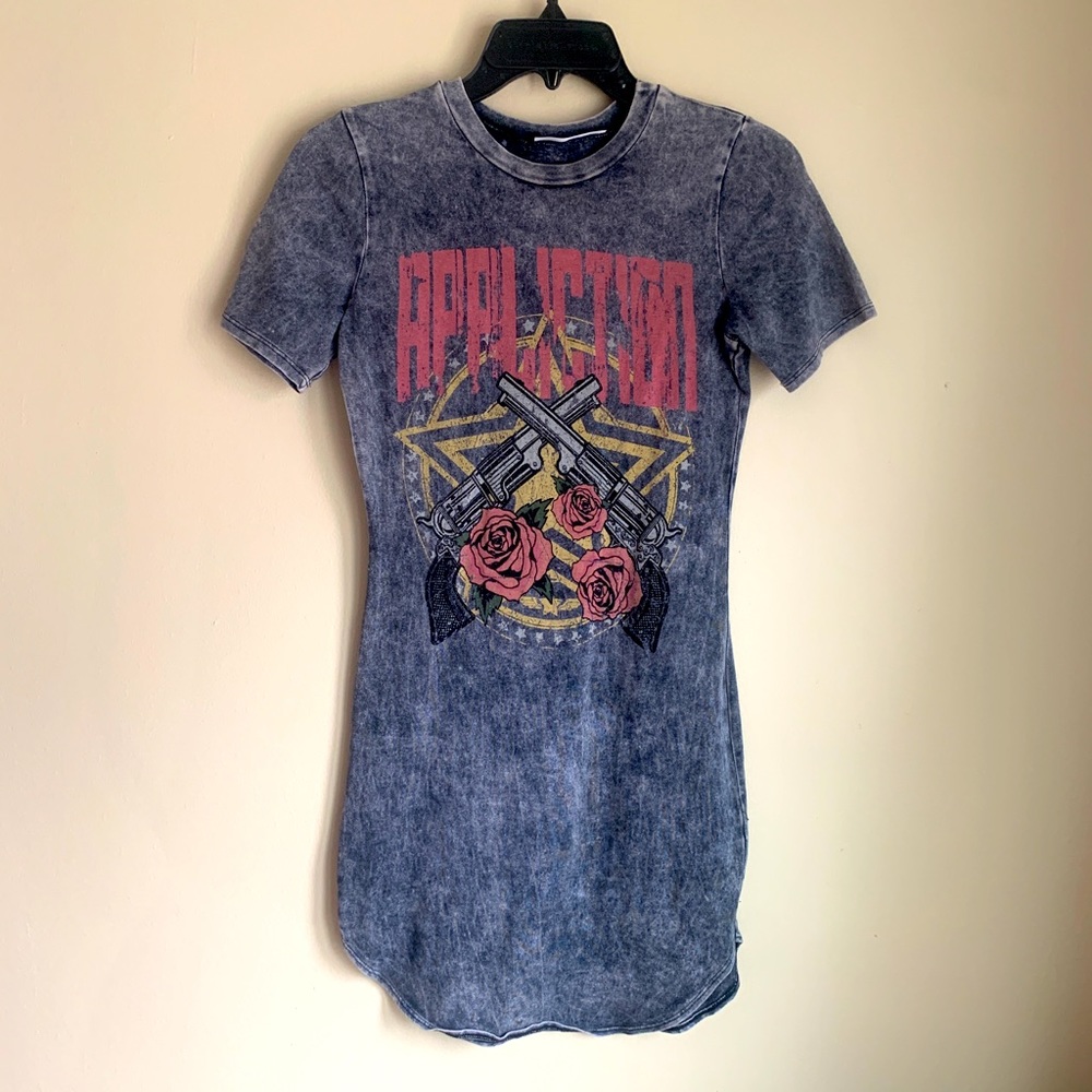 Rock and roll body con dress